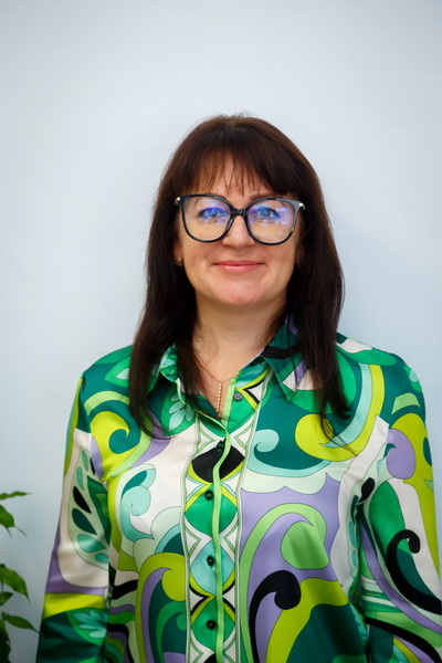 Радько Лариса Анатоліївна, вчитель англійської мови, “вчитель-методист”